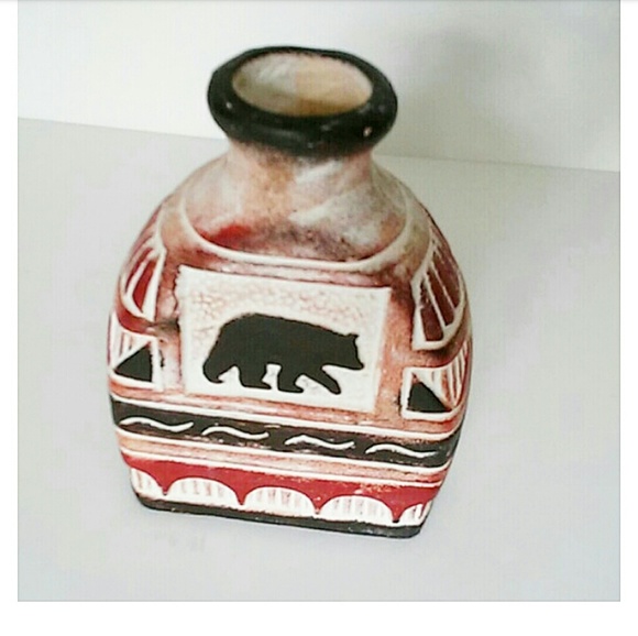 Ceramic Black Bear Vase - Picture 6 of 6